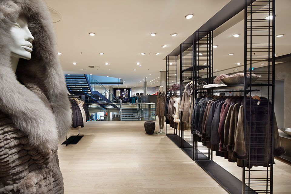 Interiorfotografie Fabian Aurel Hild für Blocher Blocher Partners im Modehaus Garhammer